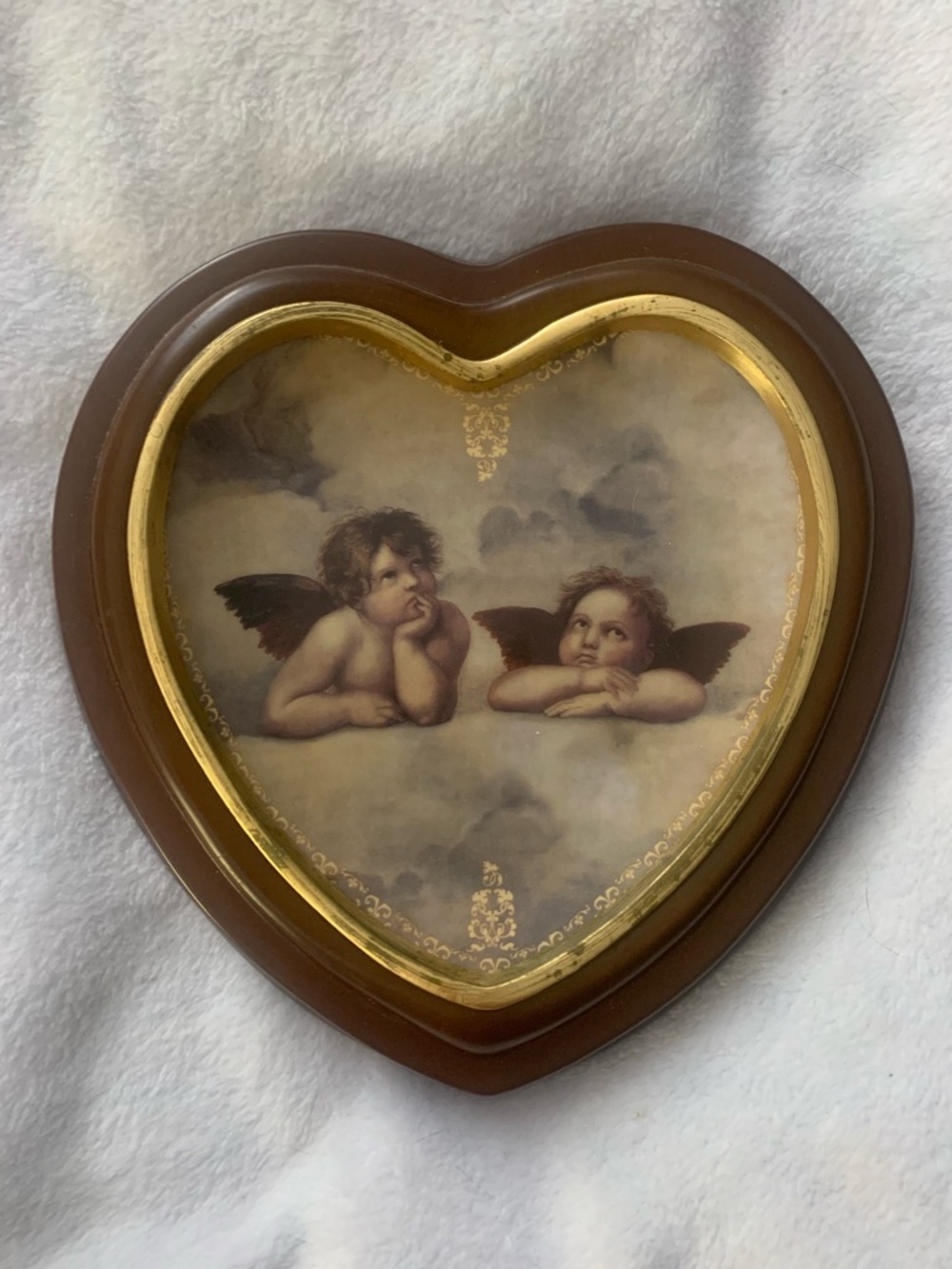 Bradford Exchange Vintage Heart Shaped Framed Cherub Vintage Plate Cottagecore